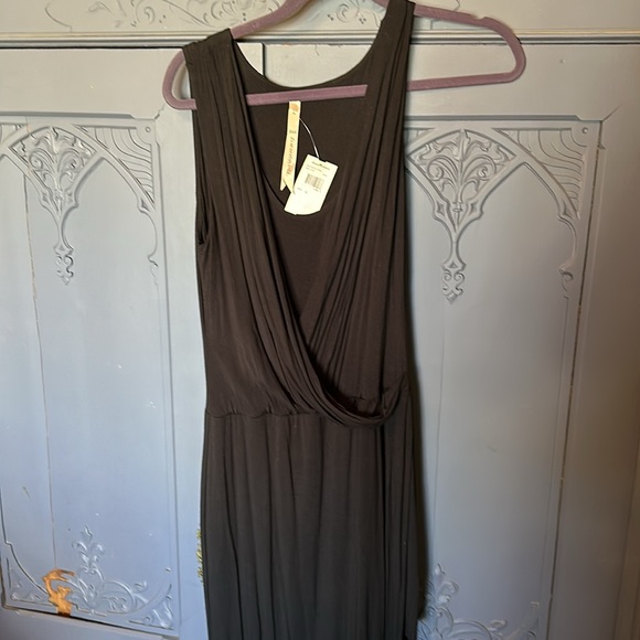 Bloomingdale’s Black Dress - Picture 2 of 7